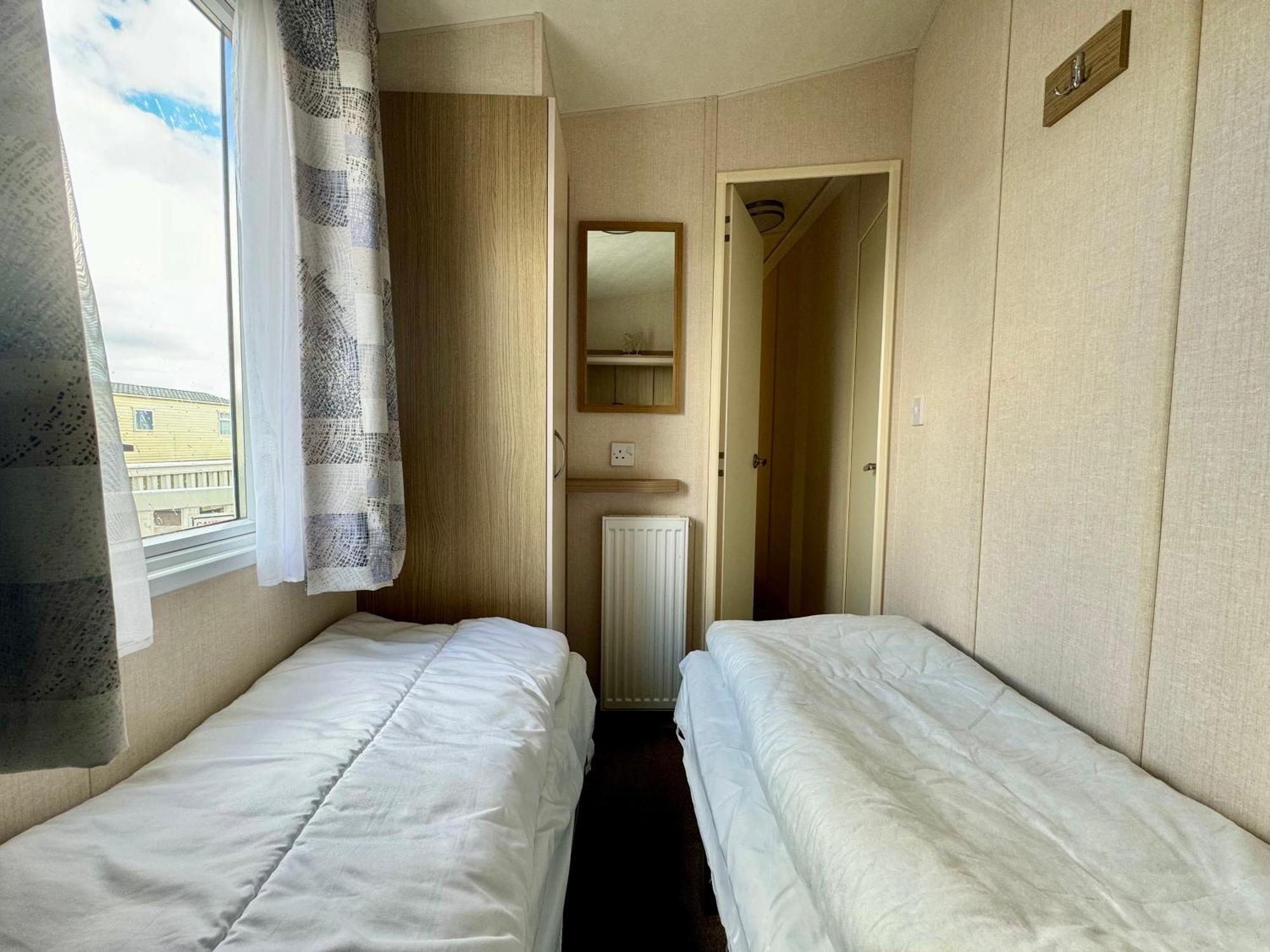 New Sea View Platinum Caravan With Huge Decking Ньюкасл-апон-Тайн Экстерьер фото